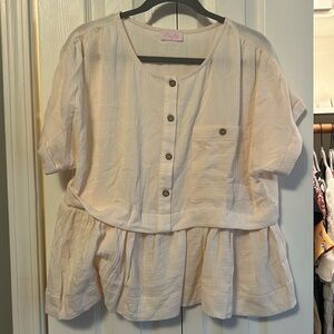 Pale pink top never worn size large